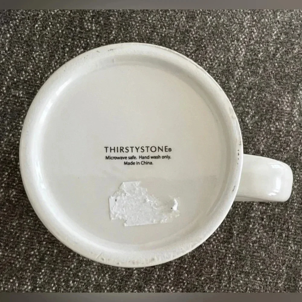 🆕 Christmas/Winter Mug - Picture 4 of 5